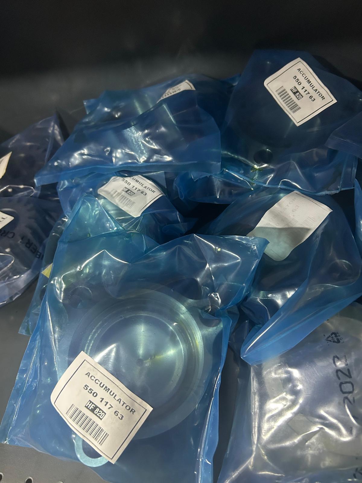 55011763 ACCUMULATOR